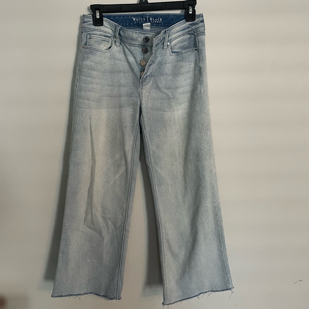 Size 0 jeans from Whit House Black Market, petite section so shorter than usual